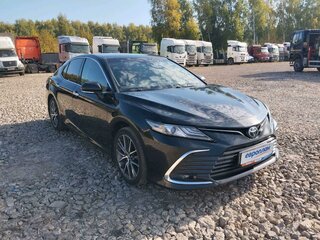 2022 Toyota Camry VIII (XV70) Рестайлинг, белый, 3490000 рублей, вид 1