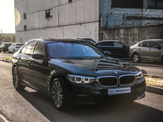 2019 BMW 5 серии 530d xDrive VII (G30/G31/G38), чёрный, 3699000 рублей, вид 5