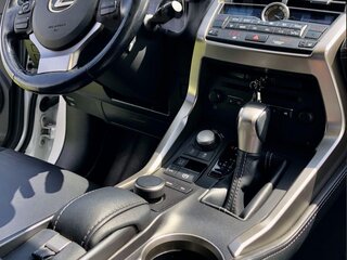 2015 Lexus NX 200 I, белый, 2650000 рублей, вид 4