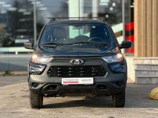 2024 Lada (ВАЗ) Niva Travel I, чёрный, 1179000 рублей, вид 3