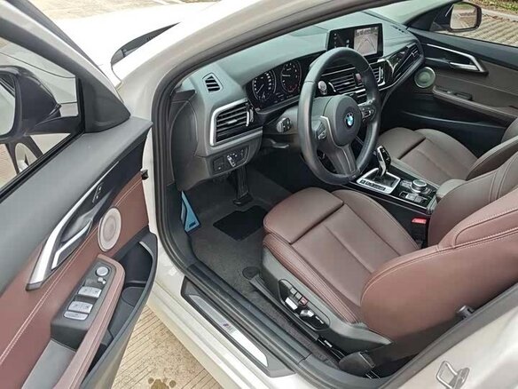 2023 BMW 1 серии 120i III (F52) Рестайлинг, белый, 1710001 рублей - вид 8