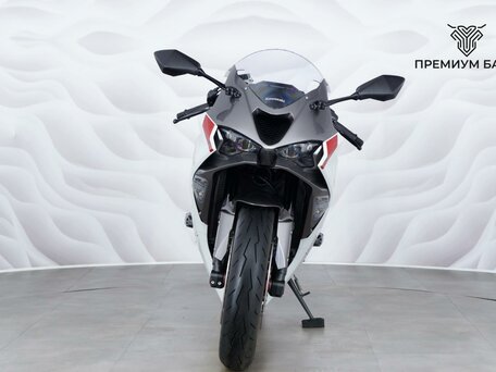 2025 Kawasaki ZX-6R Ninja, белый, 1477000 рублей, вид 4