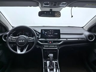 2021 Kia K3 II (China Market), белый, 1400000 рублей, вид 4