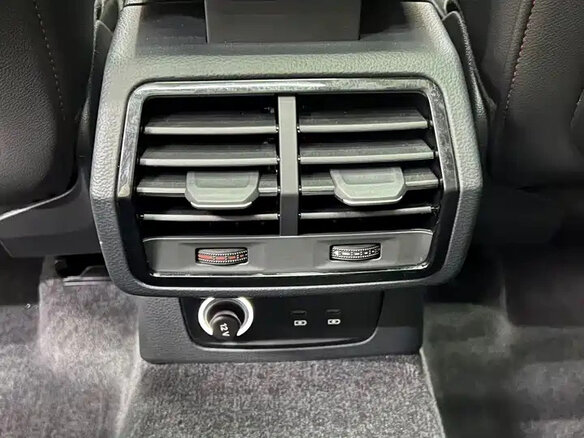 2022 Audi Q3 35 TFSI II (F3), серебристый, 2975000 рублей - вид 16