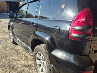 2007 Toyota Land Cruiser Prado 120 Series Рестайлинг, чёрный, 2150000 рублей, вид 4