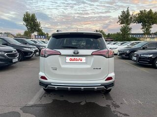2018 Toyota RAV4 IV (XA40) Рестайлинг, белый, 2150002 рублей, вид 3