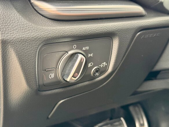 2014 Audi A3 III (8V), коричневый, 1725000 рублей - вид 16
