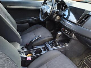 2008 Mitsubishi Lancer X, бежевый, 750000 рублей, вид 5