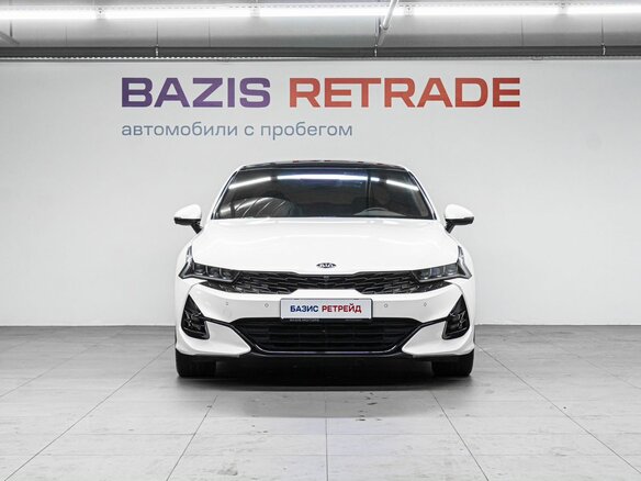 2021 Kia K5 III, белый, 3299000 рублей - вид 1