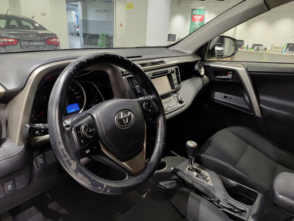 2013 Toyota RAV4 IV (XA40), белый - вид 15