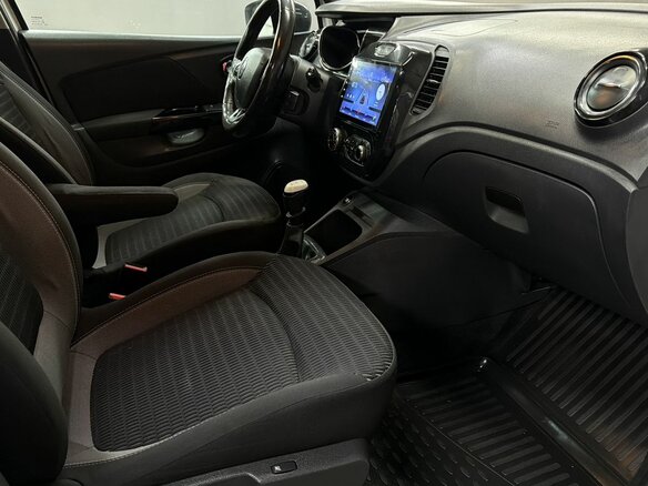 2017 Renault Kaptur I, белый, 999777 рублей - вид 11