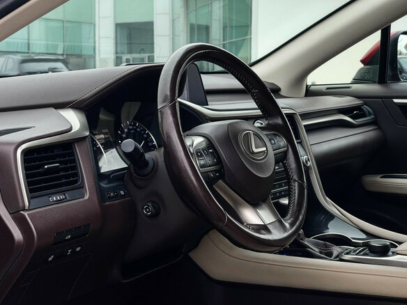 2017 Lexus RX 200t IV, красный, 3697000 рублей - вид 12
