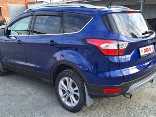 2018 Ford Kuga II Рестайлинг, синий, 1690000 рублей, вид 4