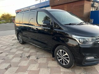 2019 Hyundai Grand Starex I Рестайлинг 2, чёрный, 3100000 рублей, вид 2