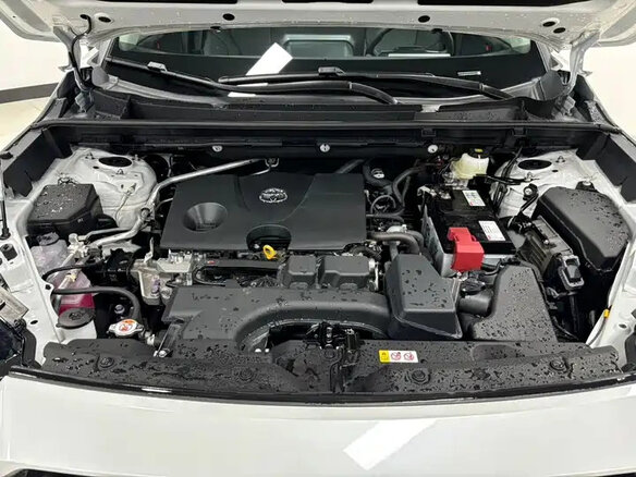 2026 Toyota RAV4 VI (XA60), белый, 4350000 рублей - вид 17