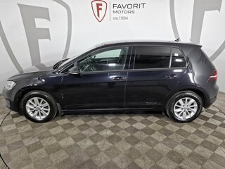 2016 Volkswagen Golf VII, чёрный, 1235000 рублей, вид 5