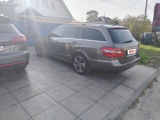 2010 Mercedes-Benz E-Класс 220 IV (W212, S212, C207), коричневый, 2500000 рублей, вид 3