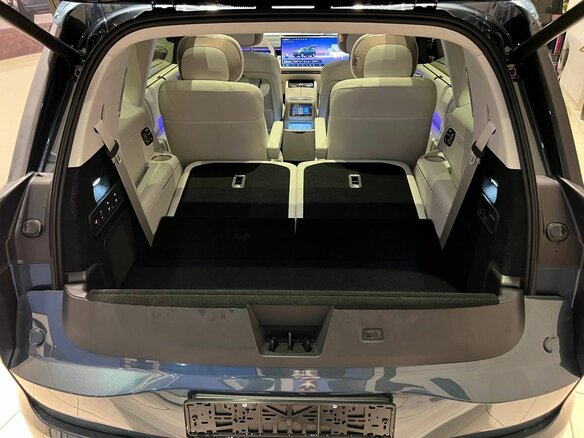 2025 Lynk & Co 900, синий, 8500000 рублей - вид 16