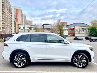 2024 Geely Monjaro (Xingyue L) I, белый, 3750000 рублей, вид 4