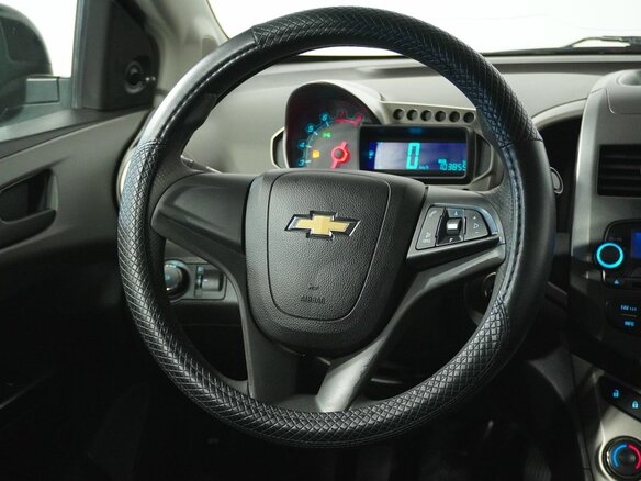 2012 Chevrolet Aveo II, чёрный, 420000 рублей - вид 16