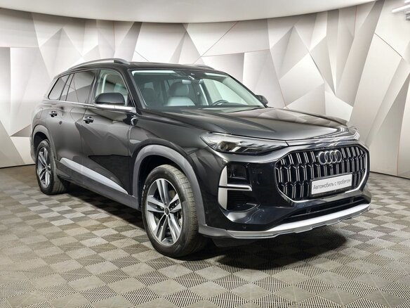 2023 Audi Q6 45 TFSI, чёрный, 5875150 рублей - вид 2