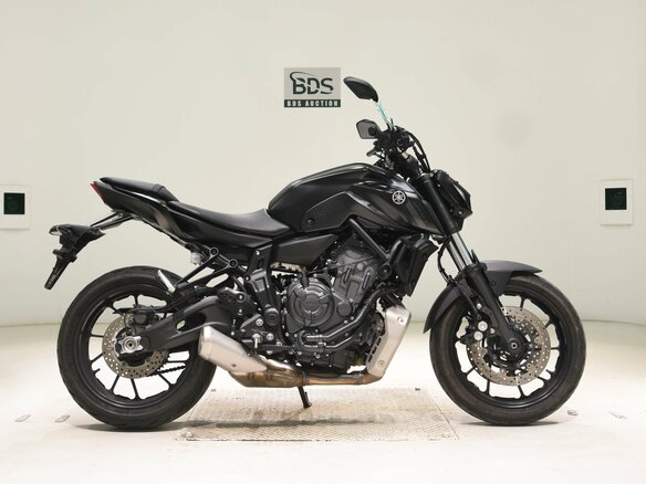 2022 Yamaha MT-07 (FZ-07), чёрный, 880000 рублей - вид 5