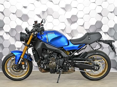 2022 Yamaha XSR900, синий, 1099000 рублей, вид 4