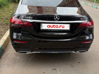 2020 Mercedes-Benz E-Класс 220 d V (W213, S213, C238) Рестайлинг, чёрный, 3600000 рублей, вид 4