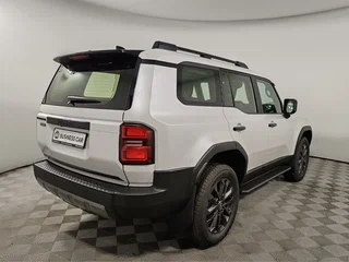 2026 Toyota Land Cruiser Prado 250 Series, белый, 12990000 рублей, вид 5