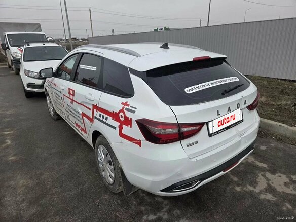 2024 Lada (ВАЗ) Vesta SW I Рестайлинг (NG), белый, 1400000 рублей - вид 1
