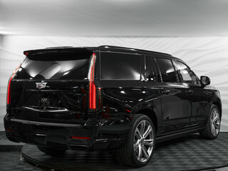2025 Cadillac Escalade ESV V Рестайлинг, чёрный, 19200000 рублей, вид 4