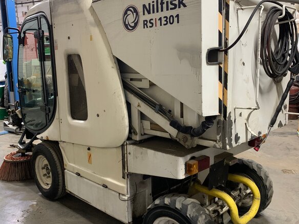 2010 Nilfisk City Ranger, белый, 2500000 рублей - вид 5