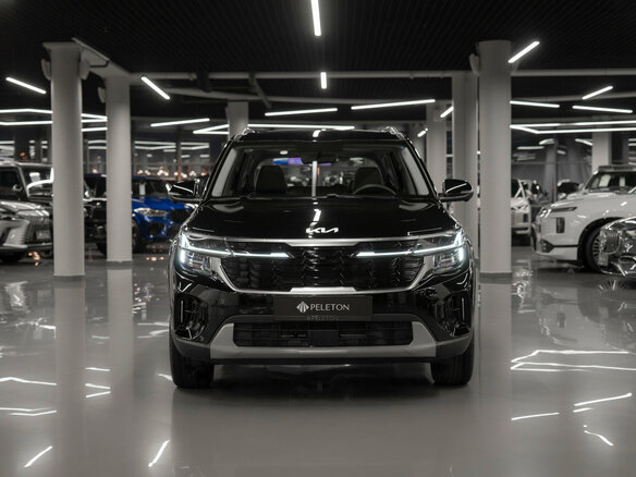 2026 Kia Seltos I Рестайлинг, чёрный, 3030000 рублей - вид 2