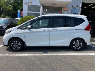 2023 Honda Freed+ II Рестайлинг, белый, 1344000 рублей, вид 3