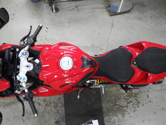 2025 Ducati Panigale V2, красный, 1725000 рублей - вид 2