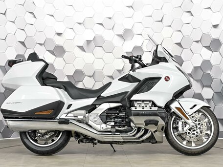 2018 Honda GL 1800 Gold Wing, белый, 2590000 рублей, вид 3