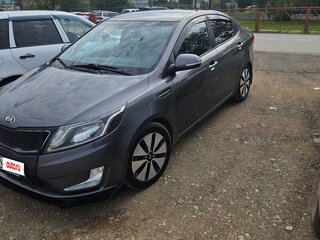 2013 Kia Rio 4-speed III, серый, 1050000 рублей, вид 2