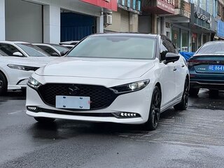 2023 Mazda 3 Axela IV (BP), белый, 1511000 рублей, вид 3