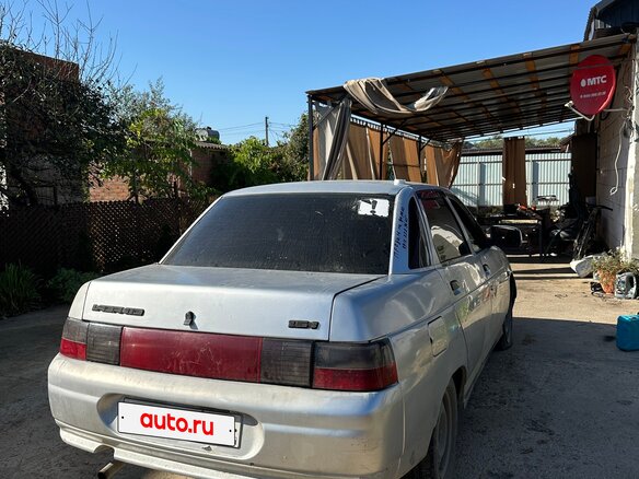 2004 Lada (ВАЗ) 2110, серебристый, 70000 рублей
