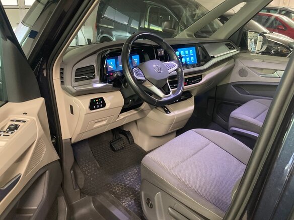 2022 Volkswagen Multivan T7, синий, 3900000 рублей - вид 8
