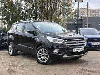 2018 Ford Kuga II Рестайлинг, чёрный, 1519000 рублей, вид 3