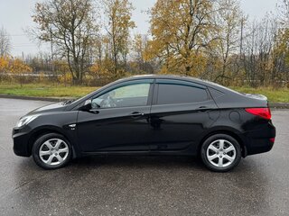 2011 Hyundai Solaris I, чёрный, 770000 рублей, вид 2