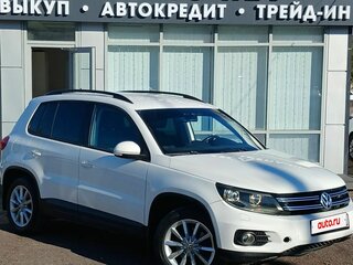 2012 Volkswagen Tiguan I Рестайлинг, белый, 899000 рублей, вид 1