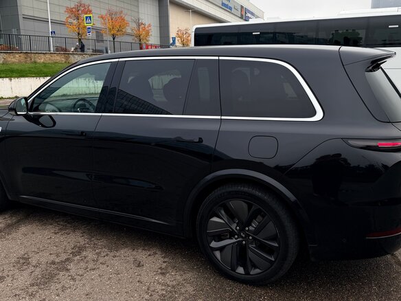 2023 Li Auto (Lixiang) L9 44.5 kWh I, чёрный, 5900000 рублей - вид 2