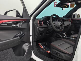2023 Chevrolet TrailBlazer III, белый, 1490000 рублей, вид 5