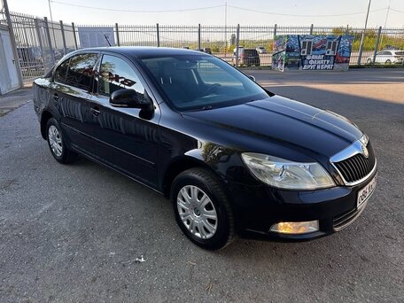 2012 Skoda Octavia II (A5) Рестайлинг, чёрный, 720000 рублей, вид 4