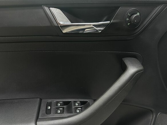 2021 Skoda Rapid II, белый, 1639000 рублей - вид 17