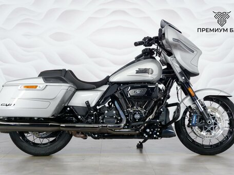 2023 Harley-Davidson CVO Street Glide, серебристый, 3747000 рублей, вид 1