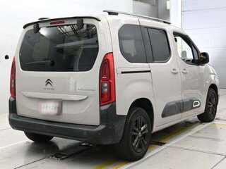 2022 Citroen Berlingo III, серый, 1360000 рублей, вид 4