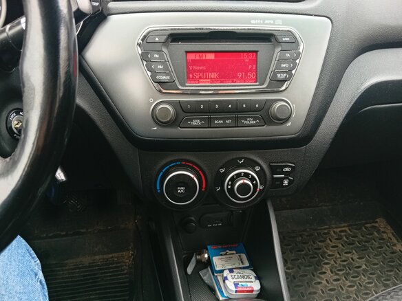 2014 Kia Rio III, чёрный, 720000 рублей - вид 7
